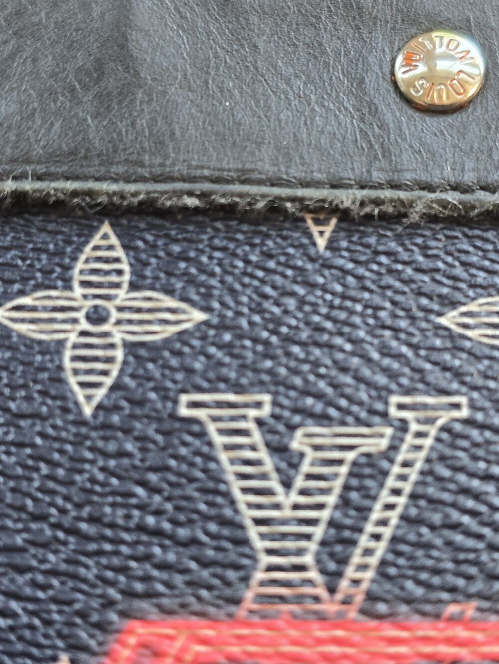 Louis Vuitton Monogram Ink Upside Down Apollo GM Pochette - Picture 5 of 12